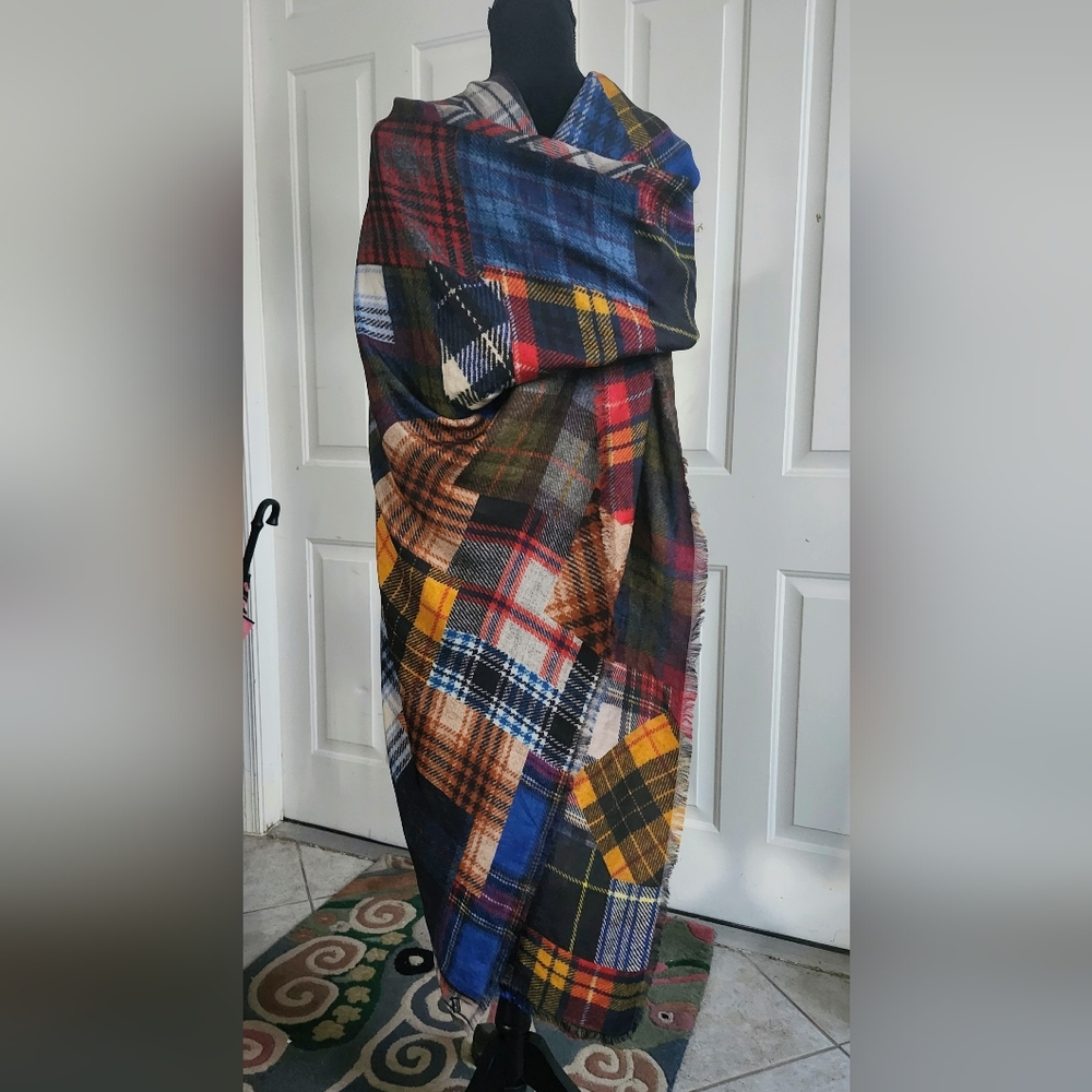 FALIERO SARTI De Luxe Scarf/Stole/Wrap Multicolor 100% Silk Italian Made